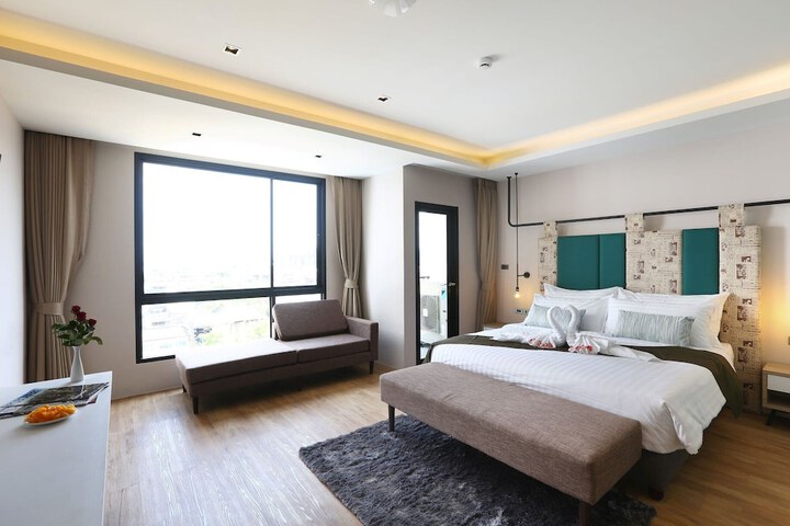 Room 28 of 121