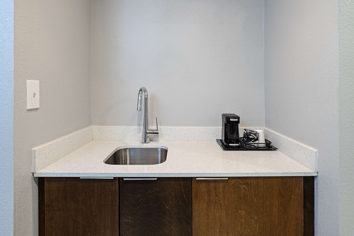 Minibar