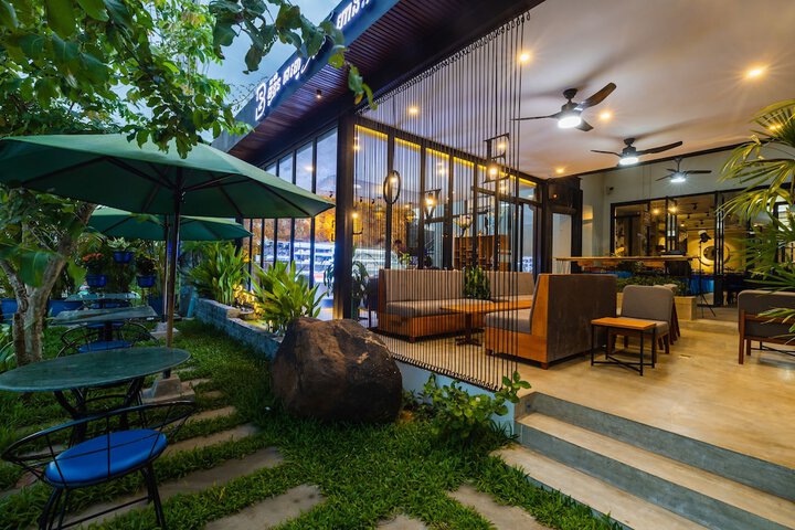 Hotel 138 of 147