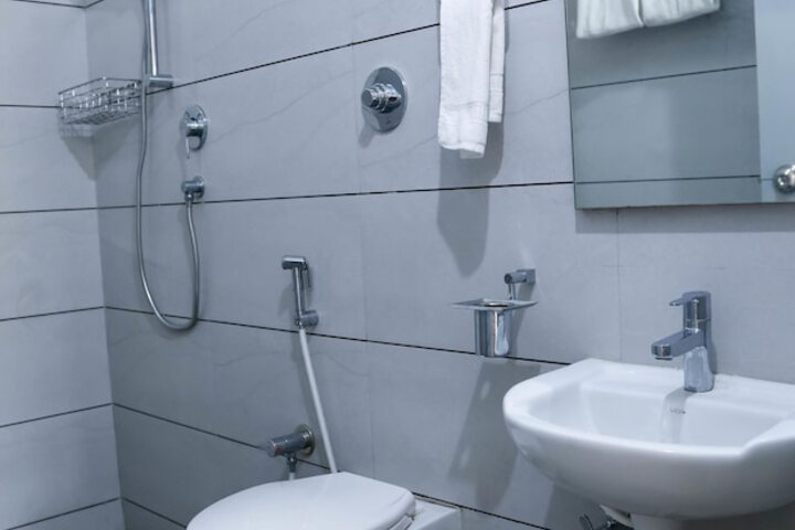 Clean Restrooms