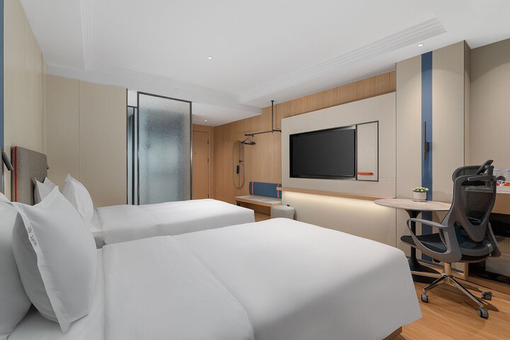 Room 31 of 57