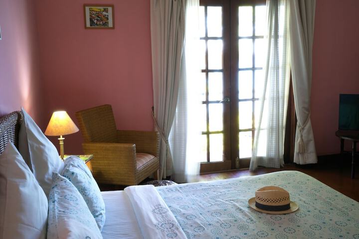 Room 7 of 31