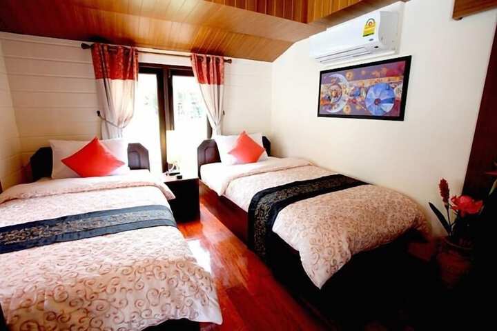 Room 27 of 93