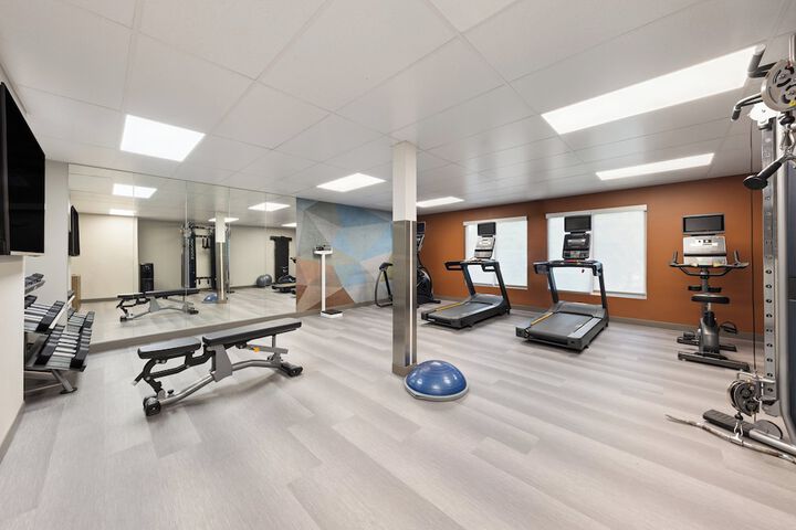 Hotel Gym Photos