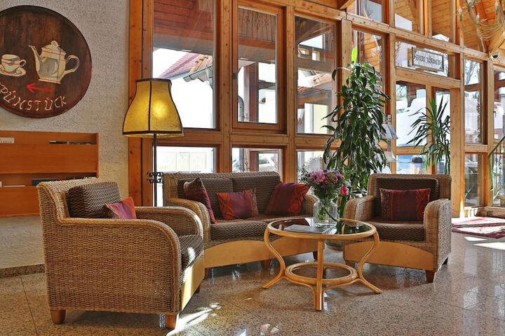 Hotel Lobby