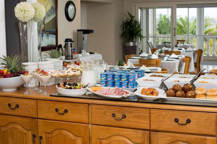 Dining Photos