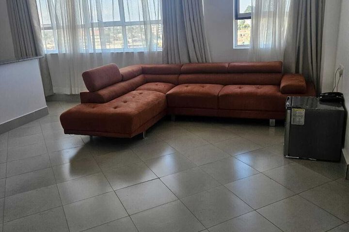 Room 16 of 22