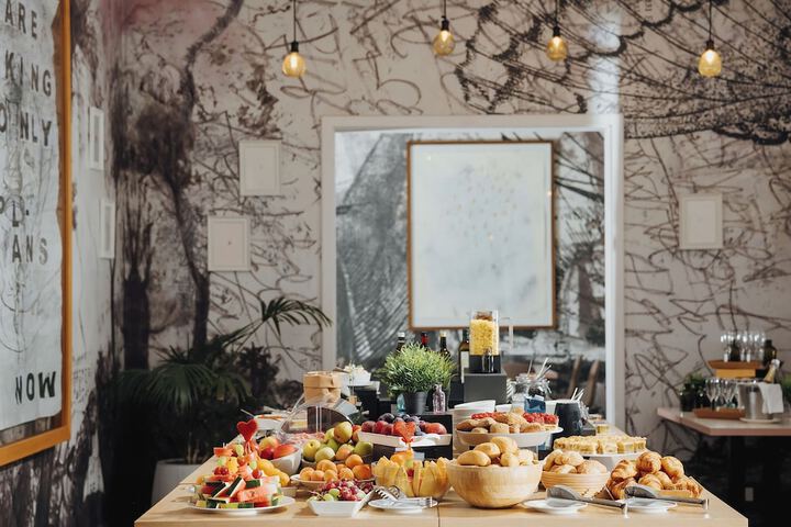 Dining 91 of 108