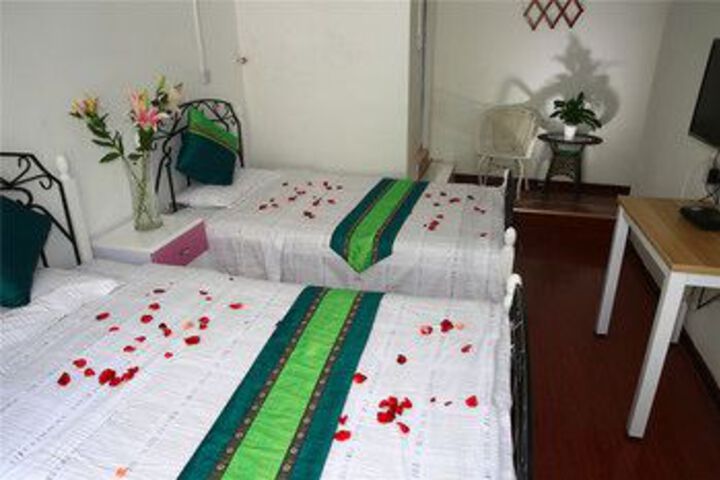 Room 12 of 22