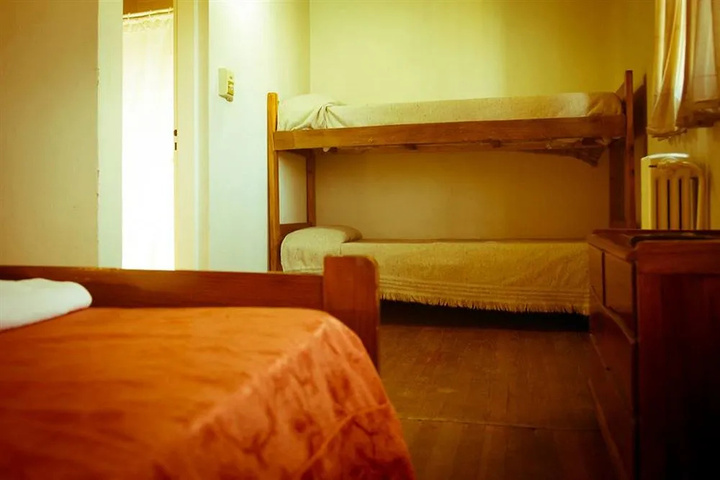 Room 2 of 15