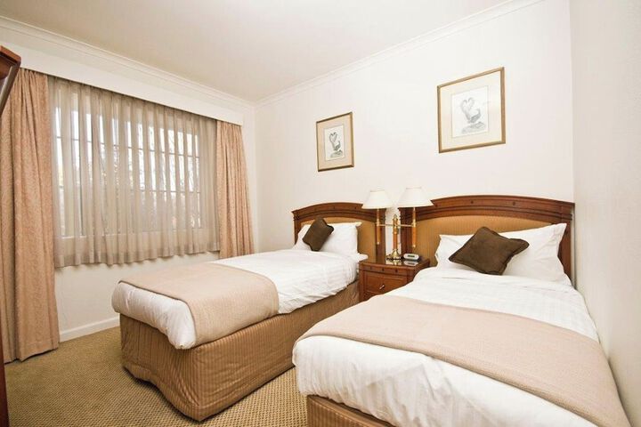 Room 19 of 40