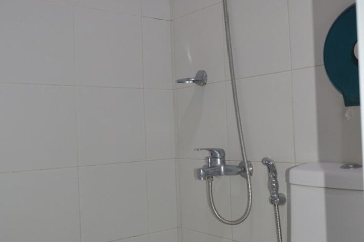 Room 9 of 56
