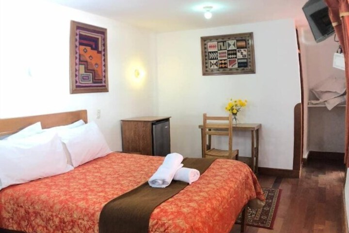 Room 7 of 26