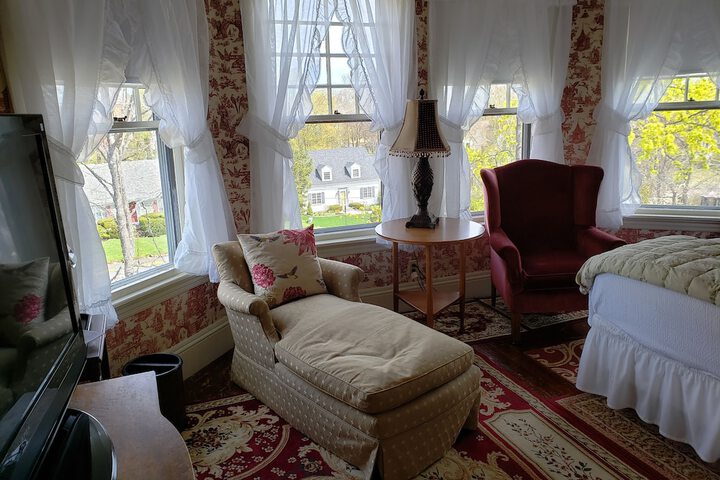 Room 17 of 100