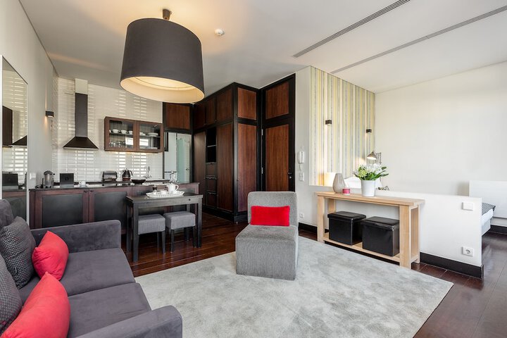 Room 20 of 36
