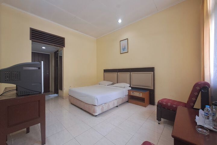 Room 36 of 79