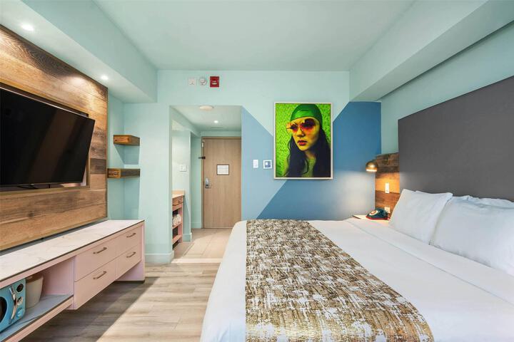 rooms