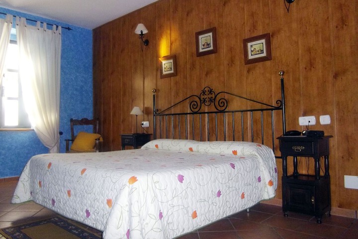 Room 4 of 74