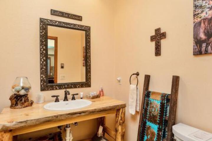 Divine Condominium in Estes Park, CO