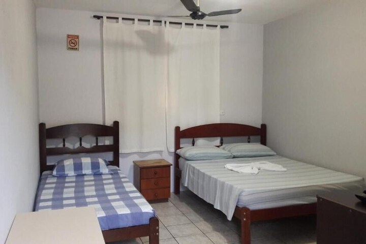 Room 12 of 41
