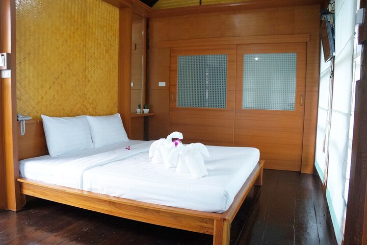 Room 14 of 61