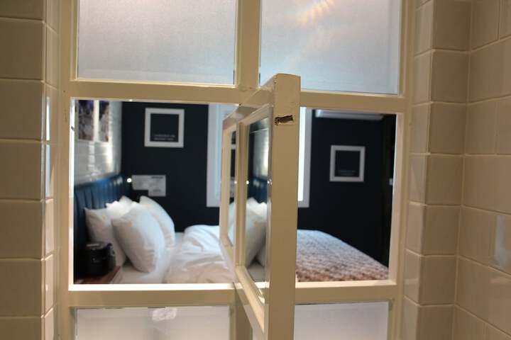 Room 55 of 68