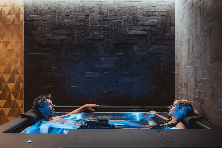 Hot Tub 132 of 192