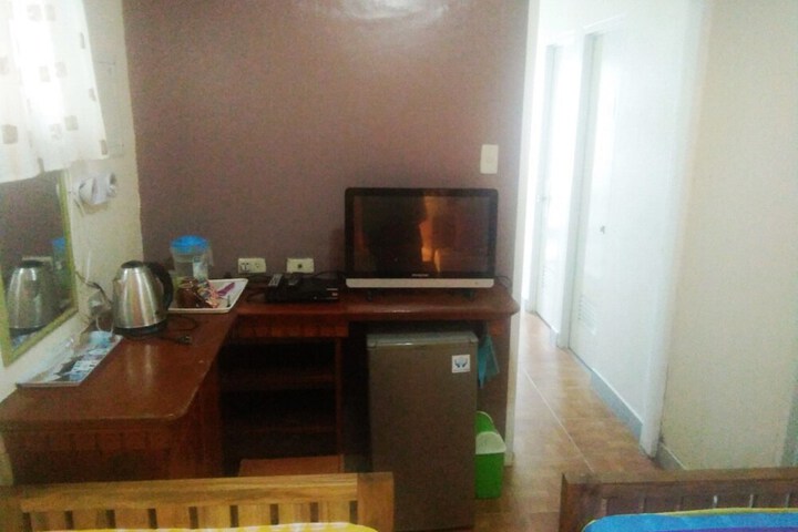 Room 16 of 126