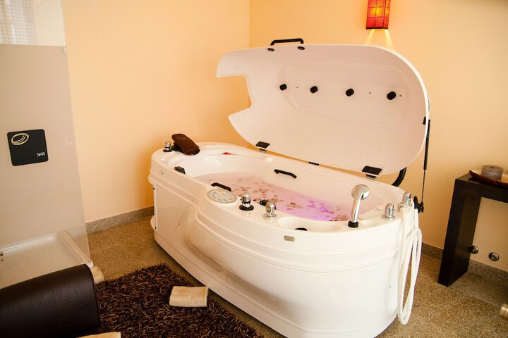 Relaxing Spa
