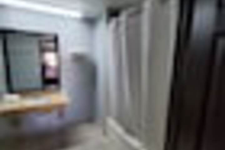 Room 71 of 177