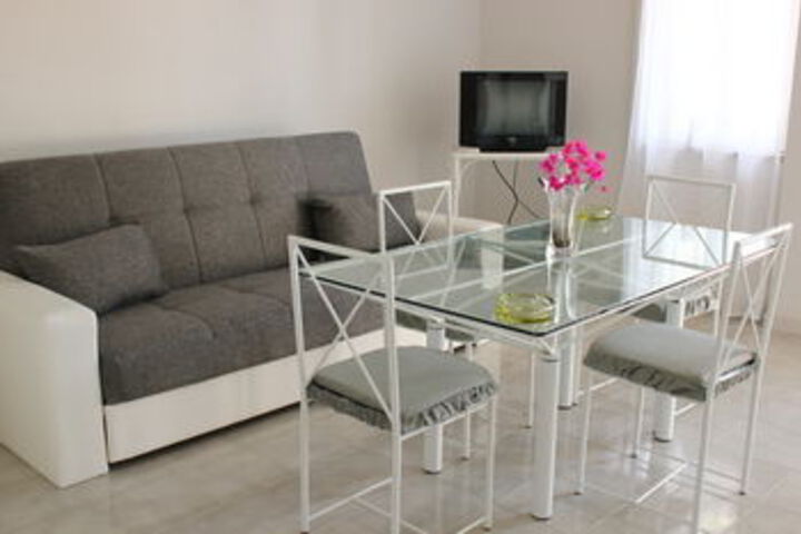 Room 20 of 25
