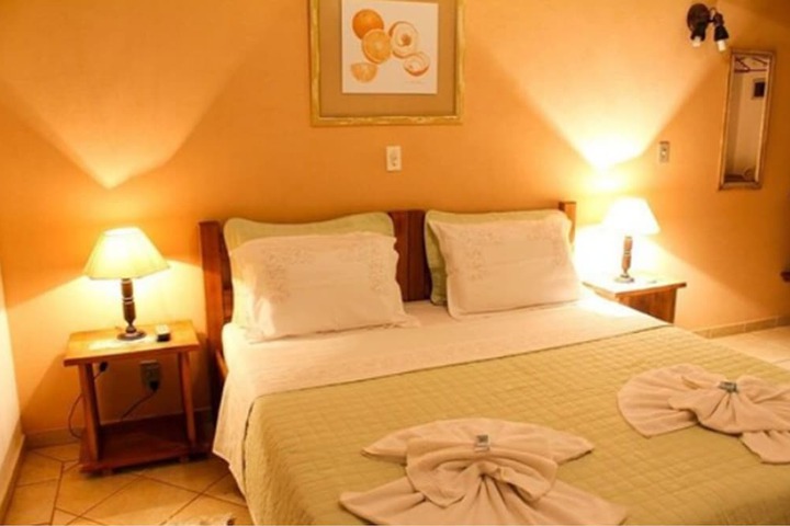 Room 2 of 31