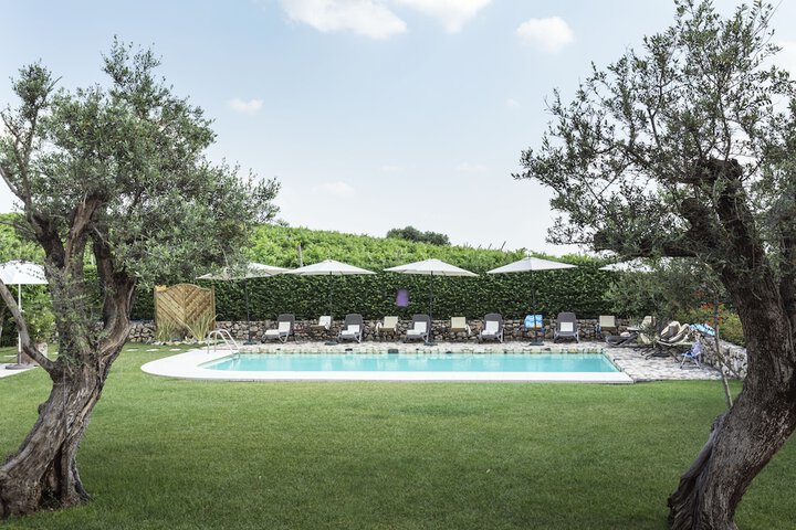 Pool 43 of 67