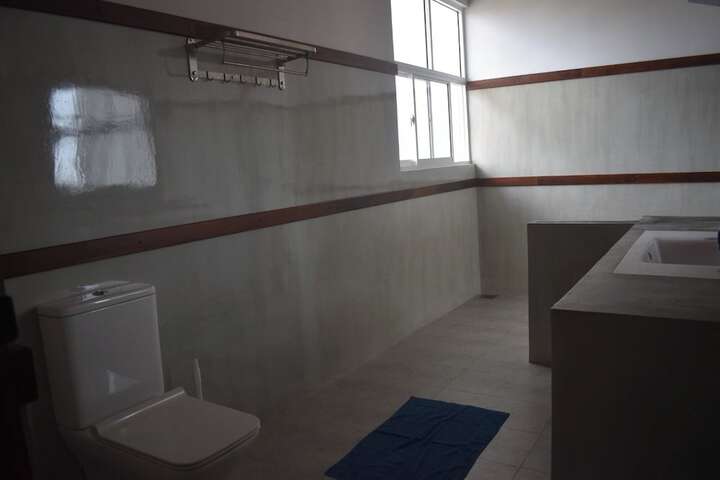 Room 34 of 68
