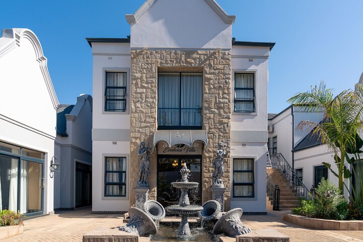 Ezulwini Villa Hotel