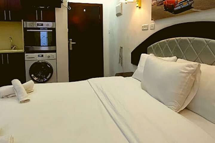 Room 20 of 68