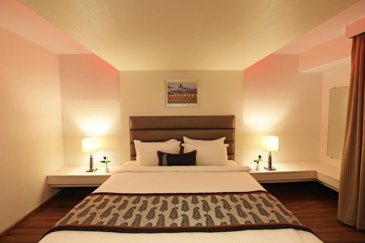 Room 10 of 51