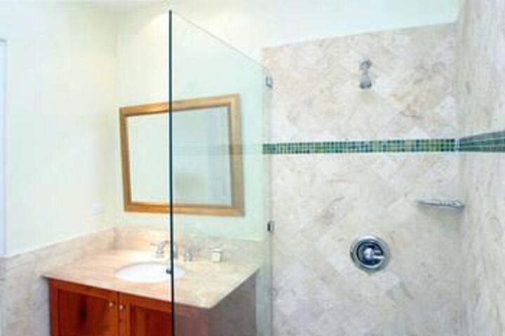 Room 2 of 13