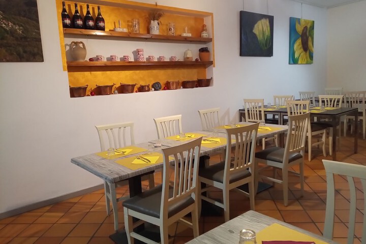Dining Photos