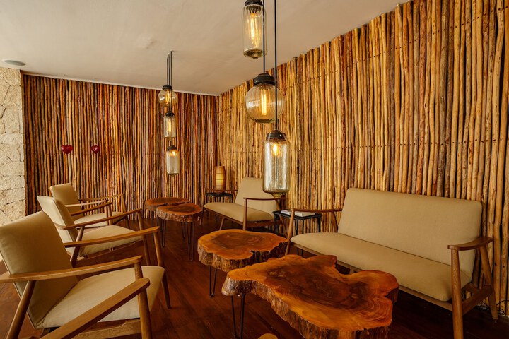 Hotel Interior 11 of 72