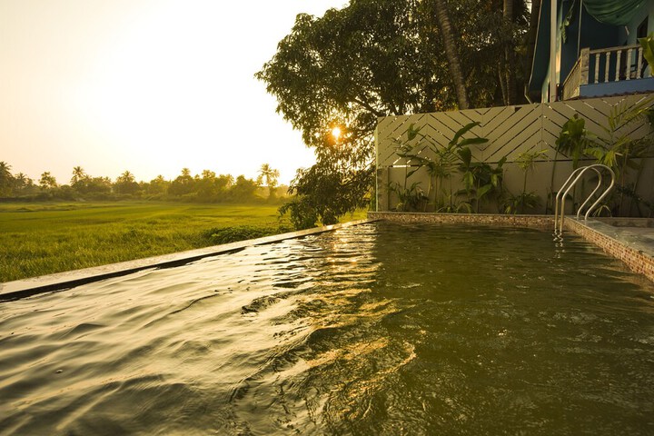 Pool 43 of 53