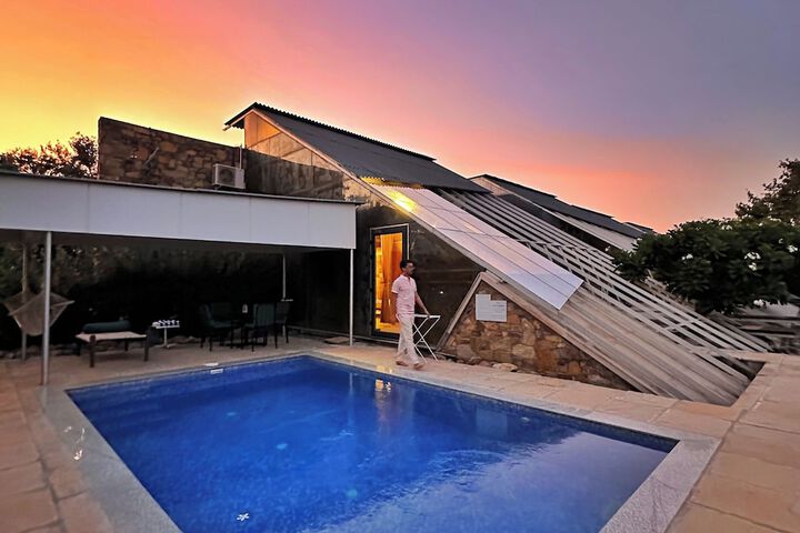 Pool 36 of 100