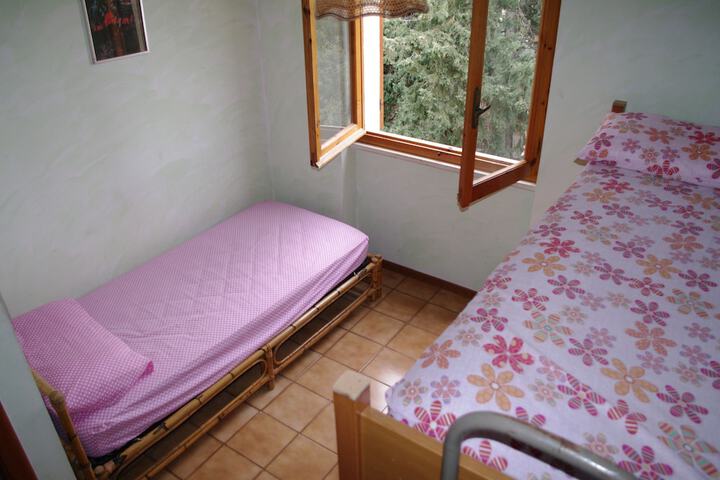 Room 6 of 22