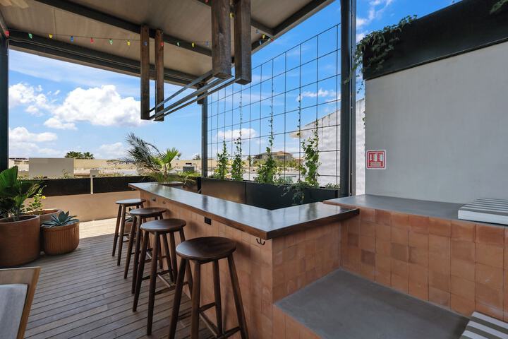 Terrace/Patio 93 of 98