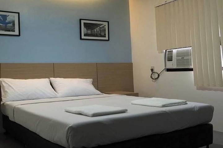 Room 16 of 37