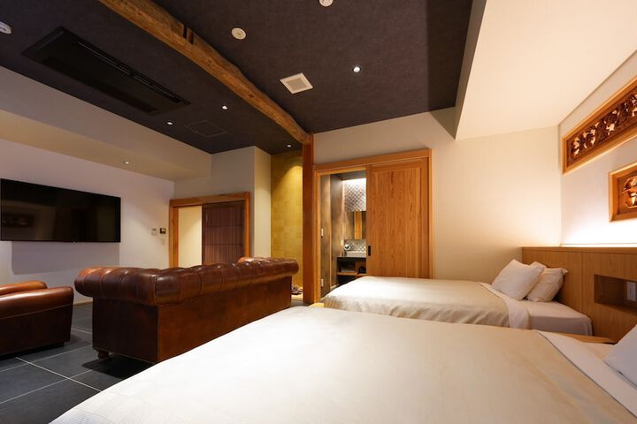 Room 36 of 70