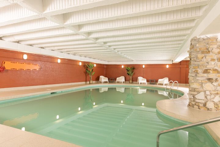 Photo of Hôtel du Nord Pool
