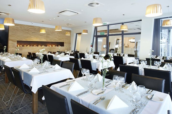 Dining 66 of 71