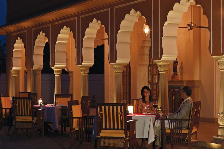 Dining 48 of 80