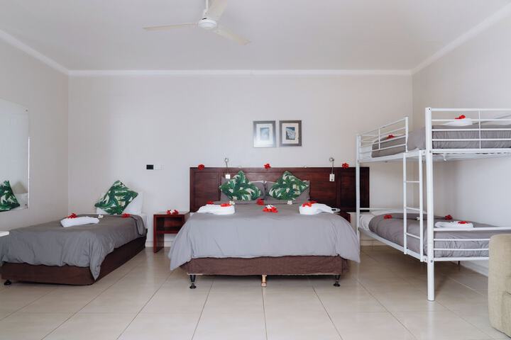 Room 20 of 127